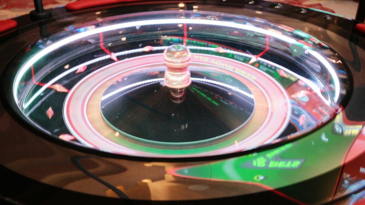 Alla scoperta dei siti non AAMS: guida informativa per nuovi utenti Giao diện trò chơi trực tuyến hiện đại tại nhà cái uy tín (Photo by Mathieu Diaz on Unsplash)